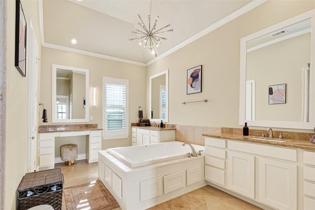 2444 Charleston Street B, Houston, TX 77021