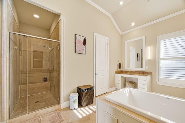 2444 Charleston Street B, Houston, TX 77021