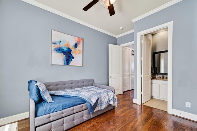2444 Charleston Street B, Houston, TX 77021