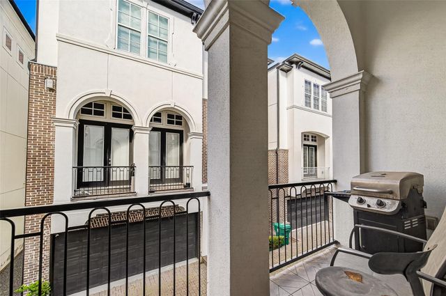 2444 Charleston Street B, Houston, TX 77021