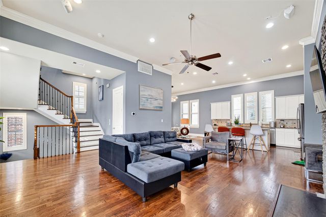 2444 Charleston Street B, Houston, TX 77021