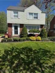 4345 Baintree Road, University Heights, OH 44118