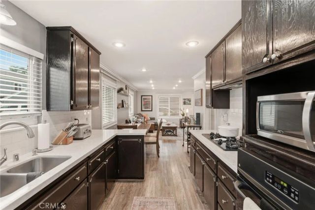 2408 Minuteman Way, Costa Mesa, CA 92626