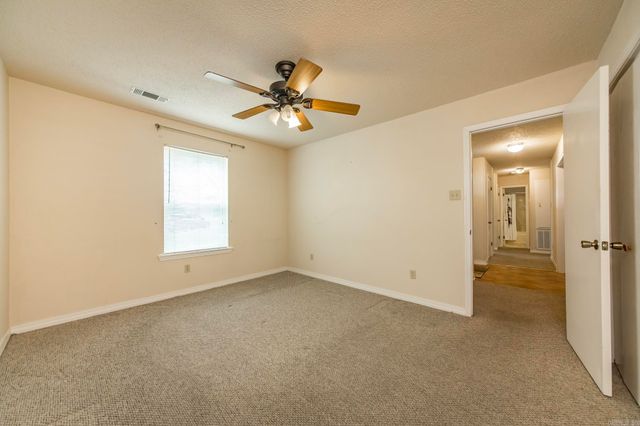 30 Park Circle, Cabot, AR 72023