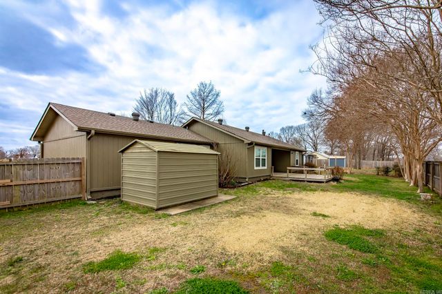 30 Park Circle, Cabot, AR 72023