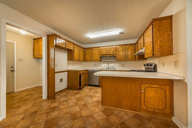 30 Park Circle, Cabot, AR 72023