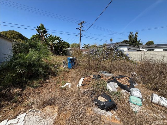 9805 S 4th, Inglewood, CA 90305