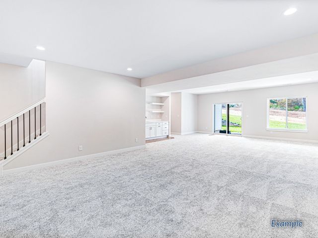 5425 Seminole Valley Trail NE, Cedar Rapids, IA 52411