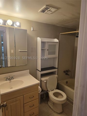 12035 NE 2nd Ave A112, North Miami, FL 33161