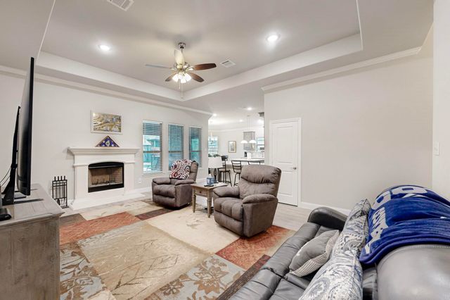 412 Abbott Lane, Waxahachie, TX 75165