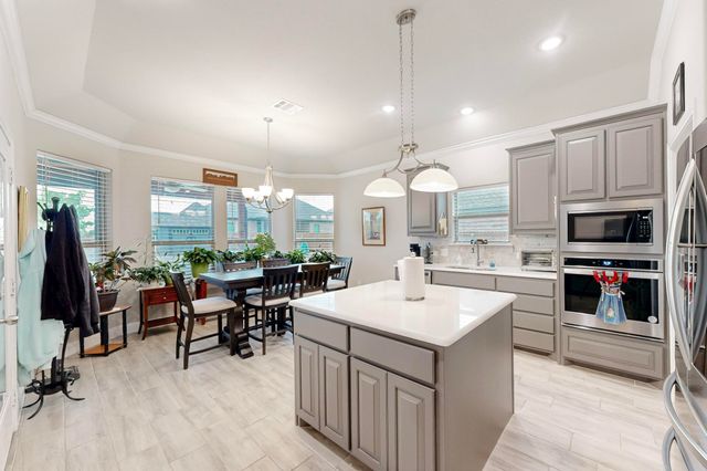 412 Abbott Lane, Waxahachie, TX 75165
