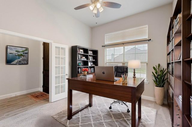 412 Abbott Lane, Waxahachie, TX 75165
