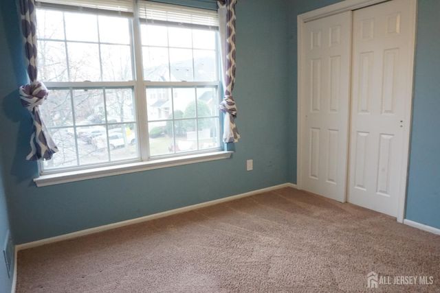 160 Vasser Drive, Piscataway, NJ 08854