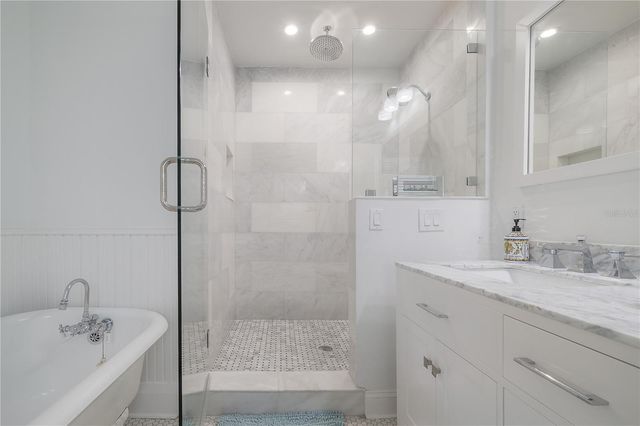 2921 W EL PRADO BOULEVARD, Tampa, FL 33629