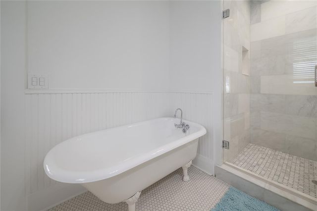 2921 W EL PRADO BOULEVARD, Tampa, FL 33629