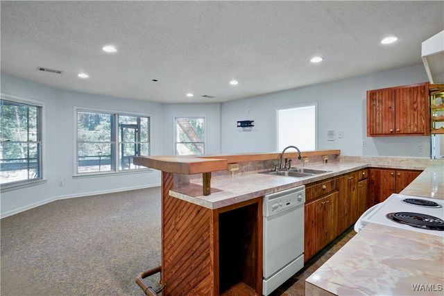 2950 35th E, Tuscaloosa, AL 35405