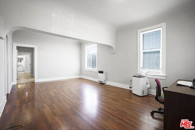 1824 Orchard Avenue, Los Angeles, CA 90006