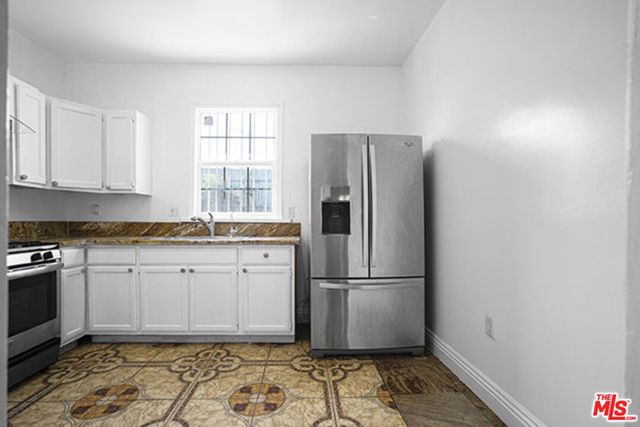 1824 Orchard Avenue, Los Angeles, CA 90006
