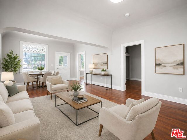 1824 Orchard Avenue, Los Angeles, CA 90006