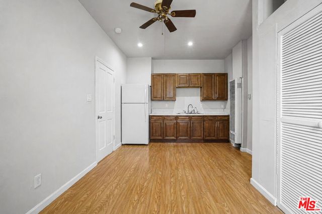 1824 Orchard Avenue, Los Angeles, CA 90006