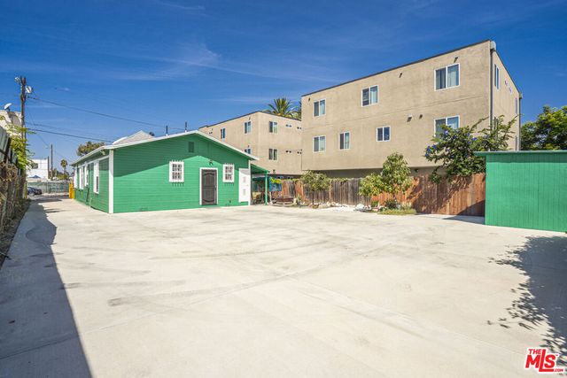 1824 Orchard Avenue, Los Angeles, CA 90006