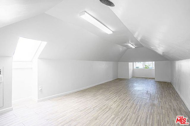 1824 Orchard Avenue, Los Angeles, CA 90006