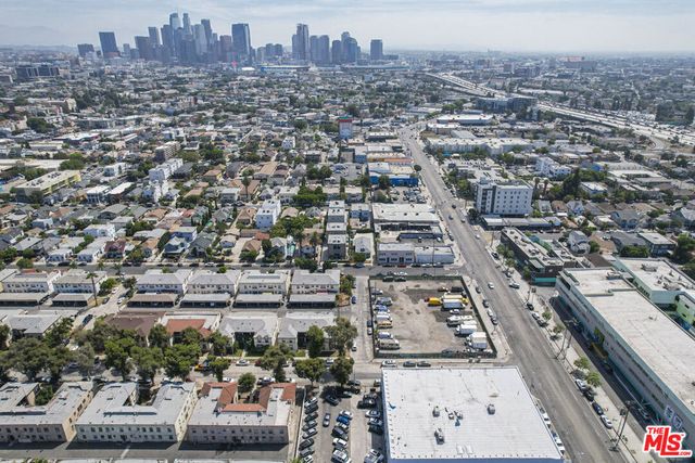 1824 Orchard Avenue, Los Angeles, CA 90006