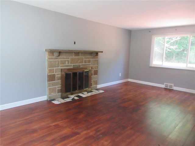 110 Logan Rd, Bethel Park, PA 15102