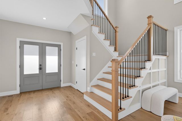 2 Rustic Drive, Rock Tavern, NY 12575