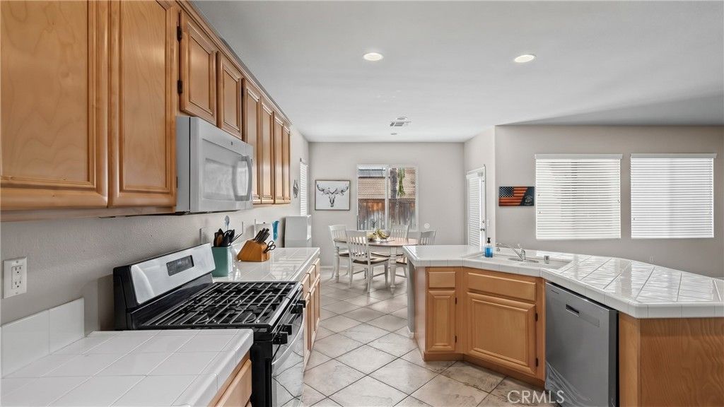 29128 Blue Spruce, Menifee, CA 92584 — photo 5
