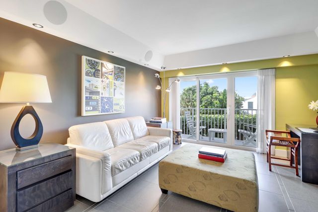 350 S Ocean Boulevard 206, Palm Beach, FL 33480