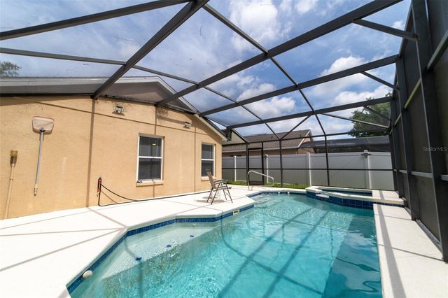 298 HAMMOCK COURT, Davenport, FL 33896