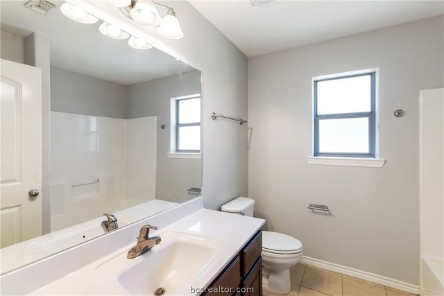 2402 Pleasant Rose Circle, Bryan, TX 77808