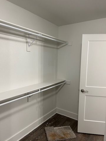 651 Blunt Avenue, Prairie Grove, AR 72753