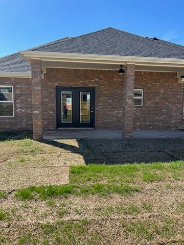 651 Blunt Avenue, Prairie Grove, AR 72753