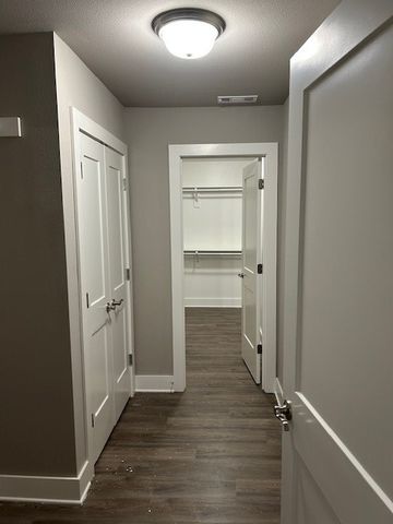 651 Blunt Avenue, Prairie Grove, AR 72753