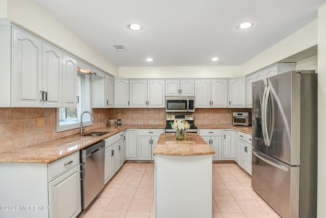 8 Decicco Drive, Freehold, NJ 07728