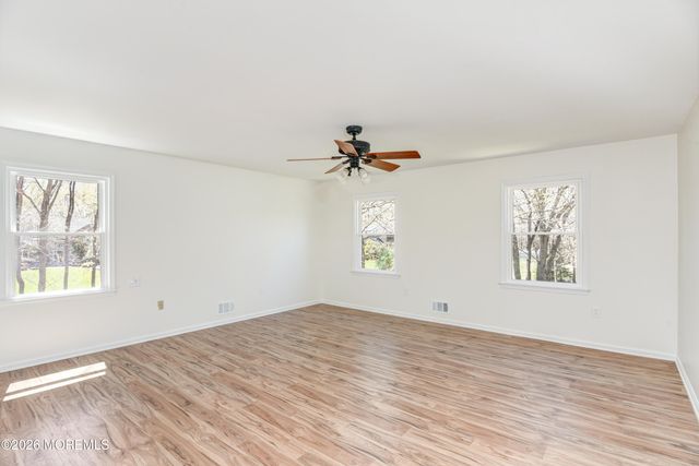 8 Decicco Drive, Freehold, NJ 07728