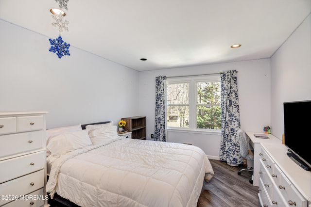 8 Decicco Drive, Freehold, NJ 07728