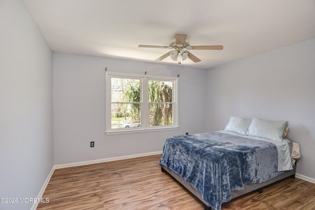 8 Decicco Drive, Freehold, NJ 07728