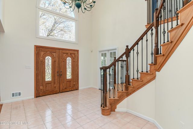 8 Decicco Drive, Freehold, NJ 07728