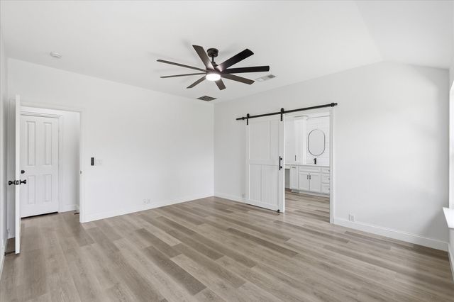 5608 Millers Creek Drive, Argyle, TX 76226