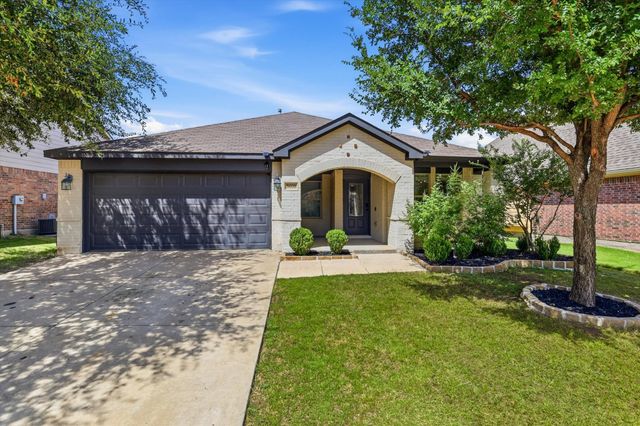 5608 Millers Creek Drive, Argyle, TX 76226