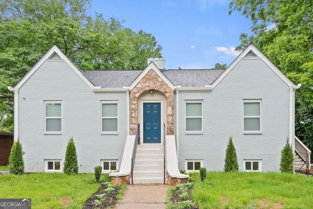 636 Francis Place NW A, Atlanta, GA 30318