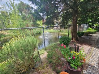 13306 SE 272nd Street #H103, Kent, WA 98042