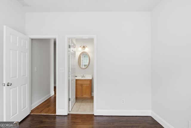 30 Roberson Drive NE, Cartersville, GA 30121