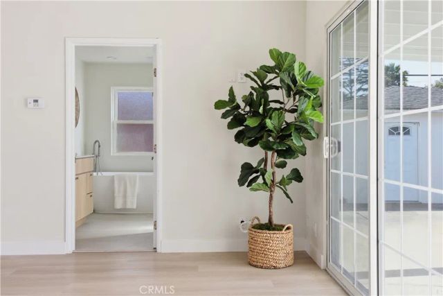 6200 W 77th Street, Los Angeles, CA 90045