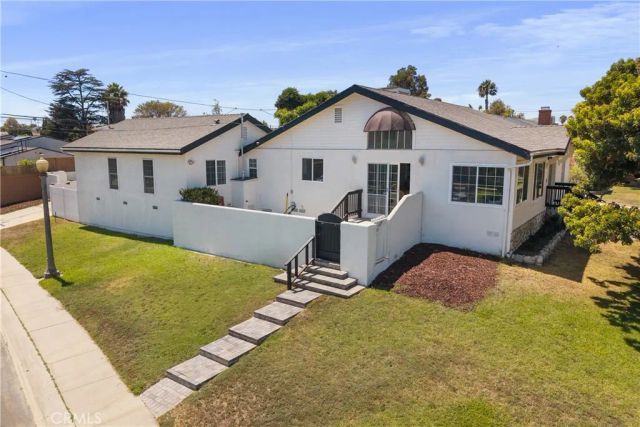 6200 W 77th Street, Los Angeles, CA 90045