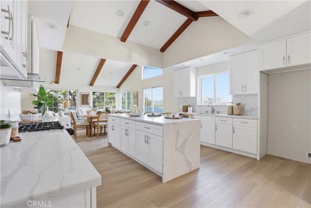 6200 W 77th Street, Los Angeles, CA 90045
