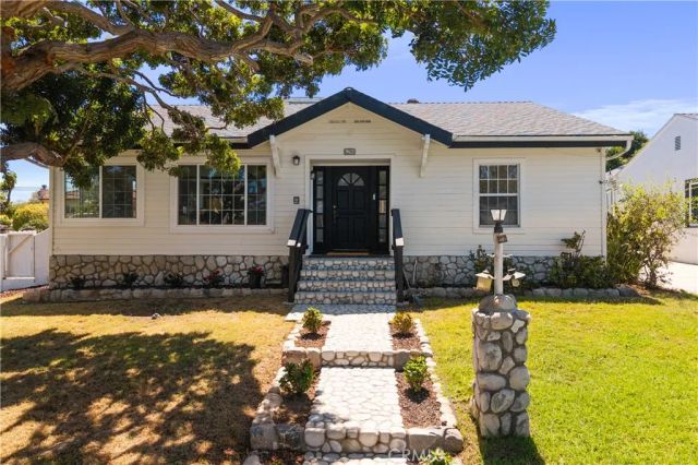6200 W 77th Street, Los Angeles, CA 90045